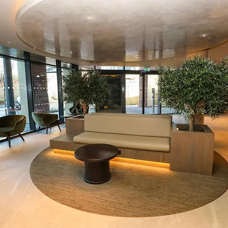 Emerald Retreat Apartment *